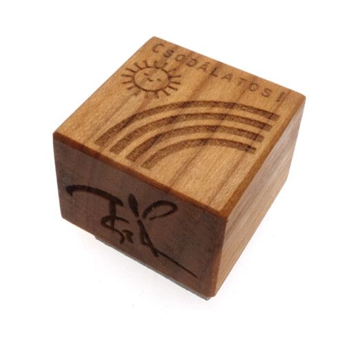 Motivációs Pecsét Tanítóknak - Csodálatos - Szivárvány