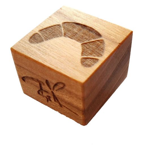 Névre szóló Ovisjel Nyomda Ruhára - KIFLI