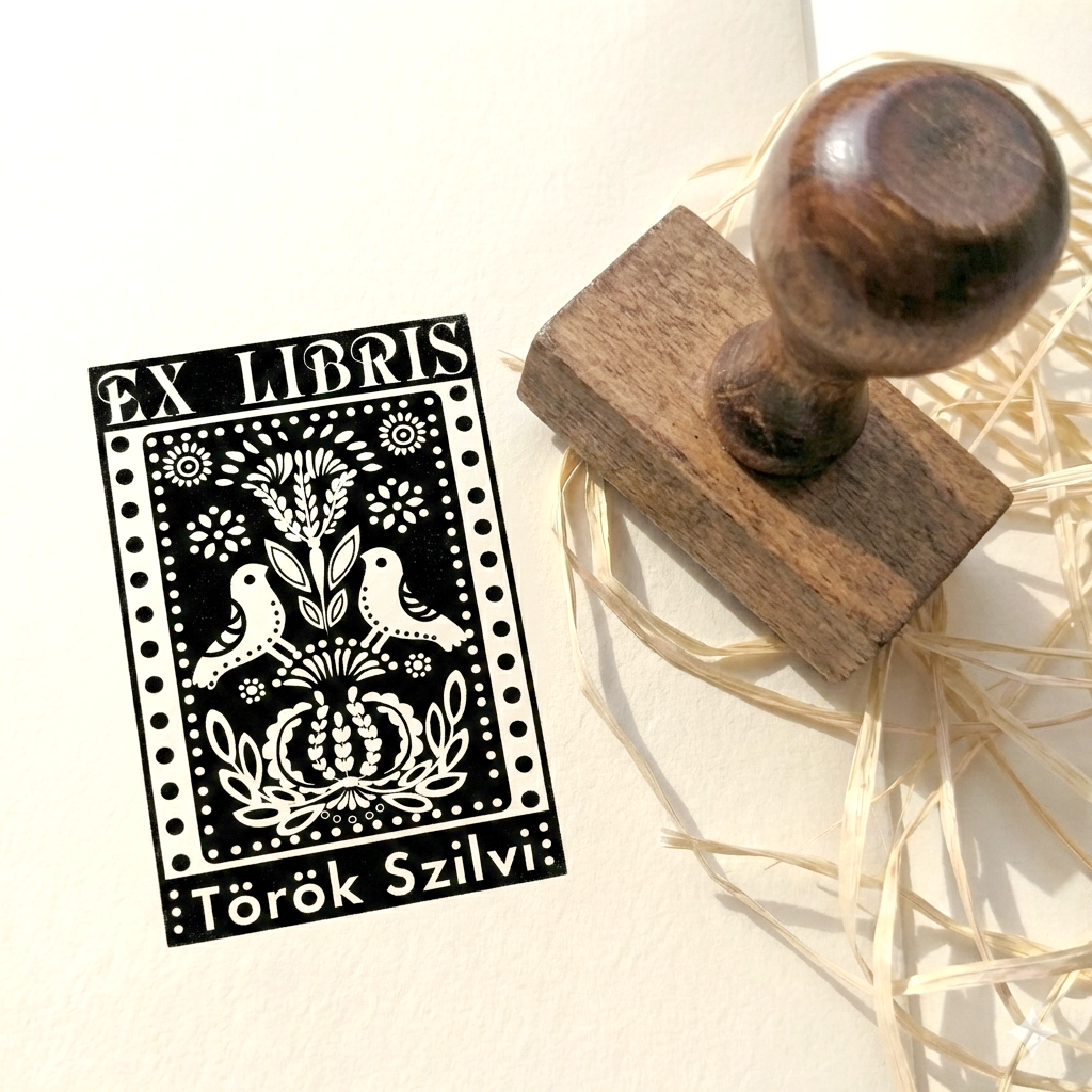 Névre szóló Ex Libris Pecsét / Könyvpecsét - Tündér Ilonás ex-libris-fapecsét