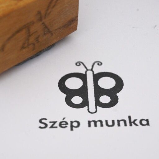 Motivációs Pecsét Tanítóknak - Pillangó - Szép munka
