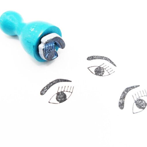 Mininyomda - Kozmetikus