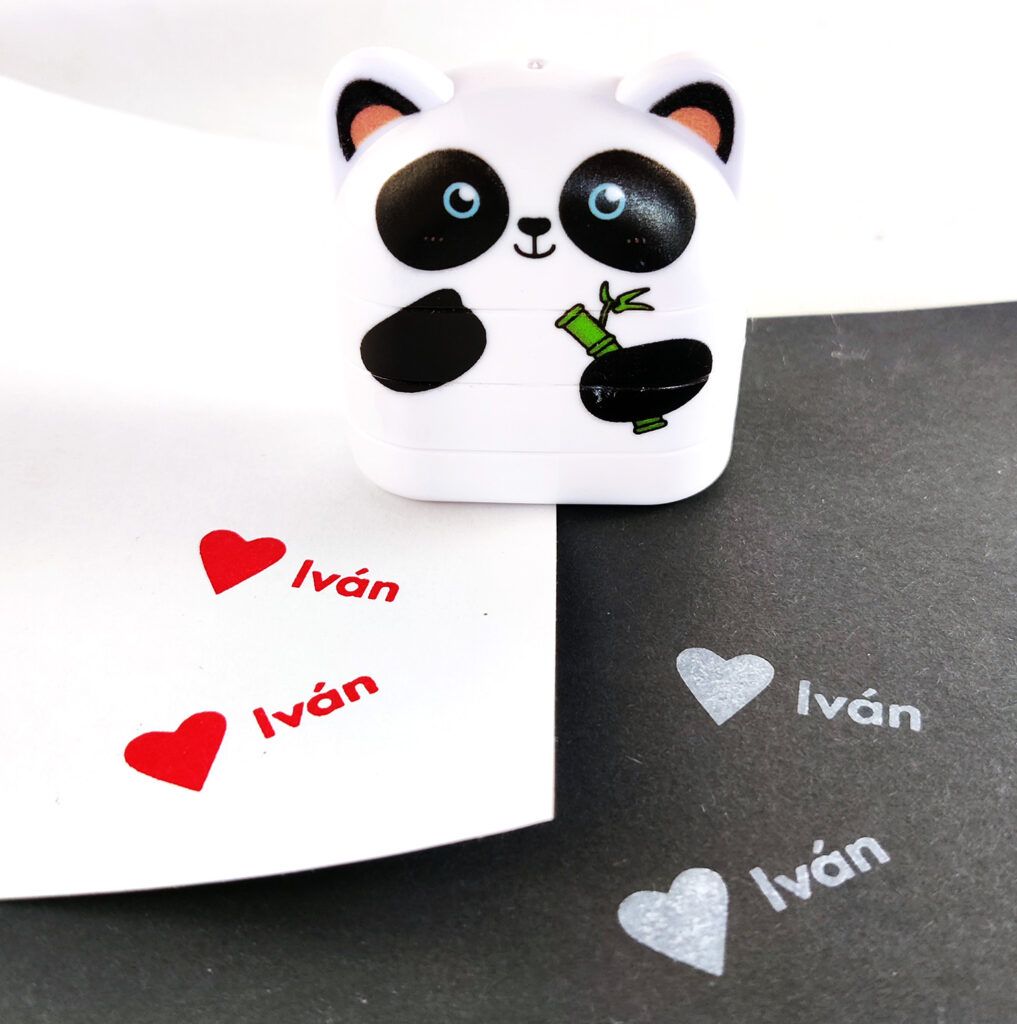 villámnyomda-panda figurával-szív-ovis-jellel Iván felirattal